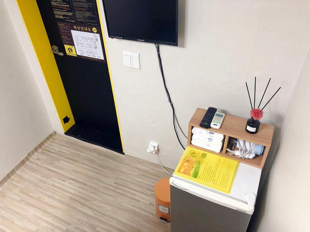 24 Guesthouse Jongno Tower Seoul Eksteriør bilde