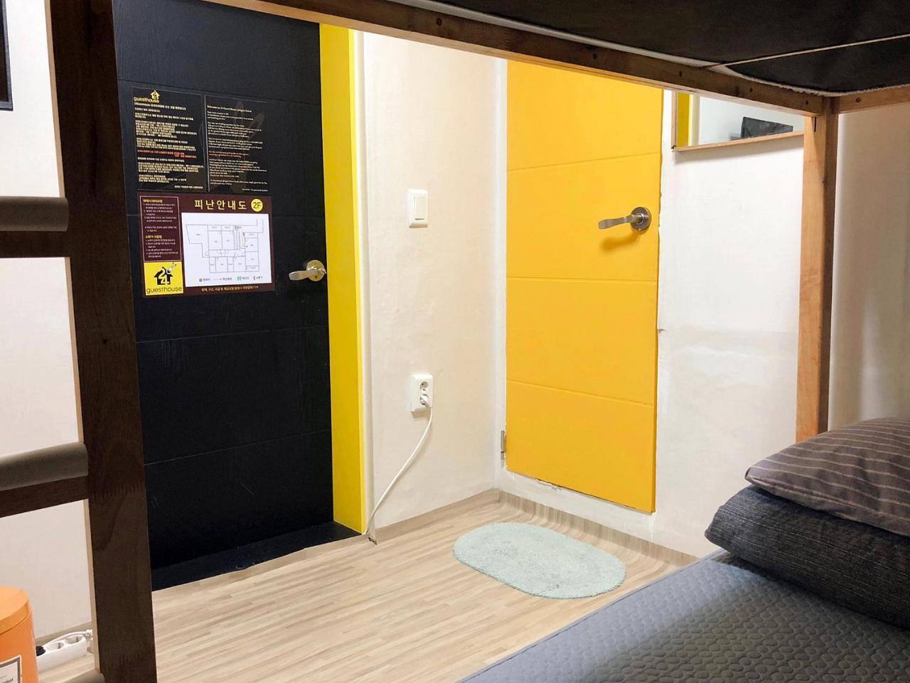 24 Guesthouse Jongno Tower Seoul Eksteriør bilde